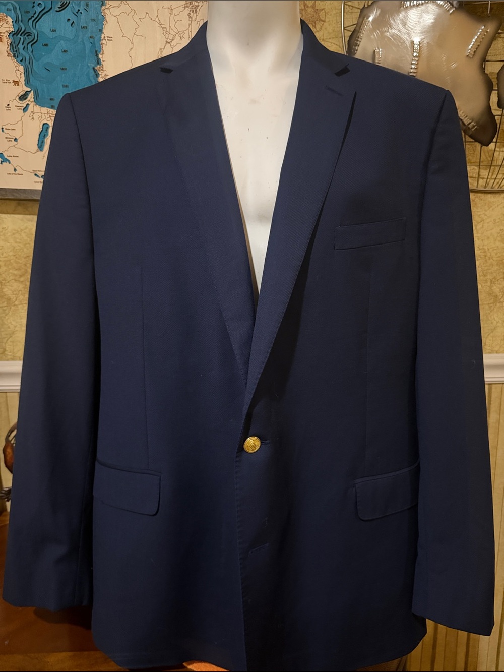Ralph Lauren Navy Single-Breasted Blazer with Gold Button. 50XL wool Blend